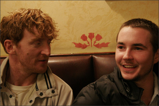 Кадры из Жилой комплекс «Ред Роуд» (2006)