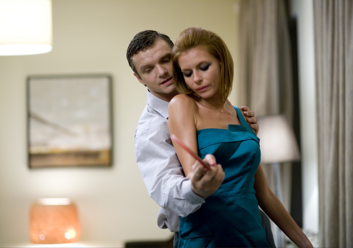 Кадры из Компенсация (2010)