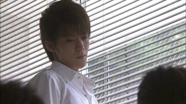 Кадры из Цветочки после ягодок (2005)