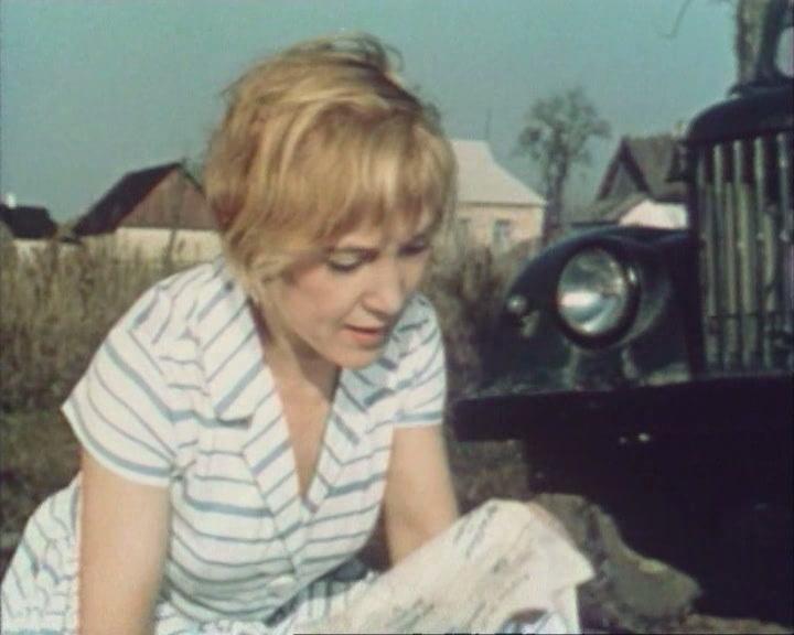 Кадры из Королева бензоколонки (1963)