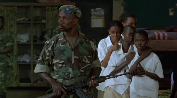 Кадры из Однажды в апреле (2005)