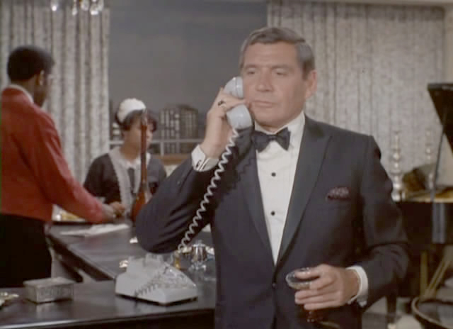 Кадры из Коломбо: Предписание — убийство (1968)