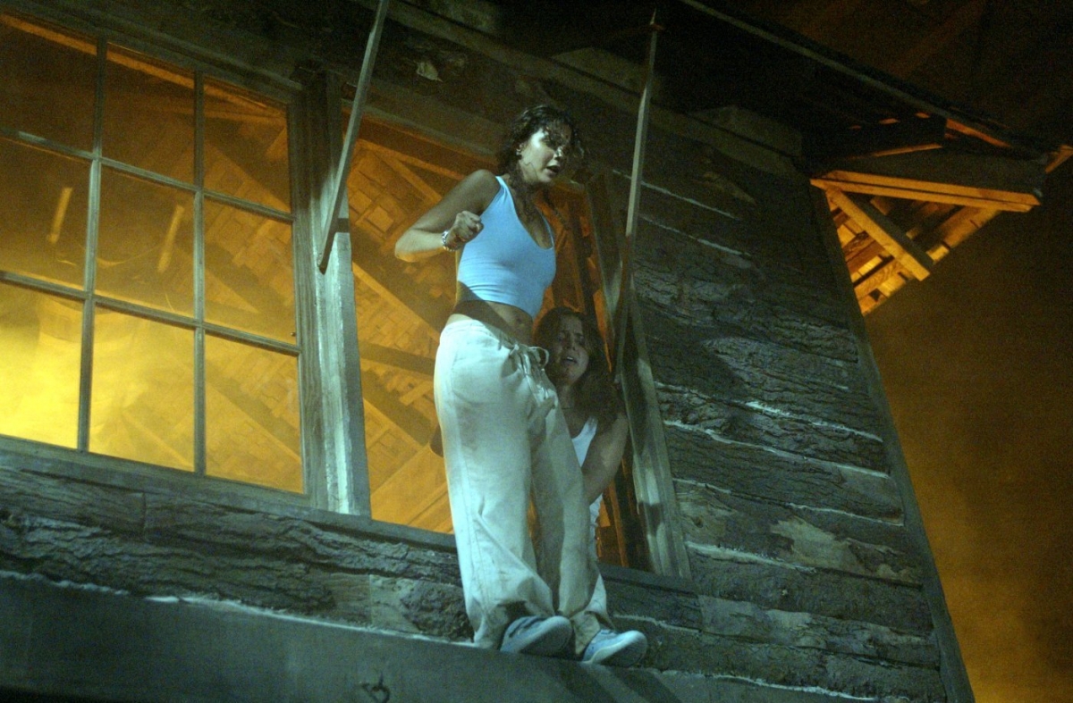 Поворот не туда (2003)