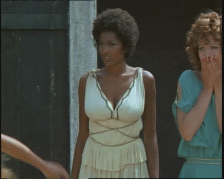 Кадры из Арена (1974)