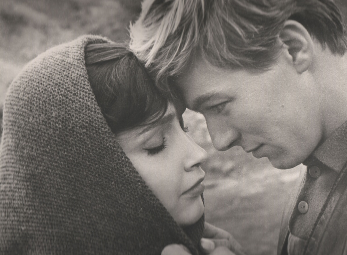 Кадры из Путешествие в апрель (1964)