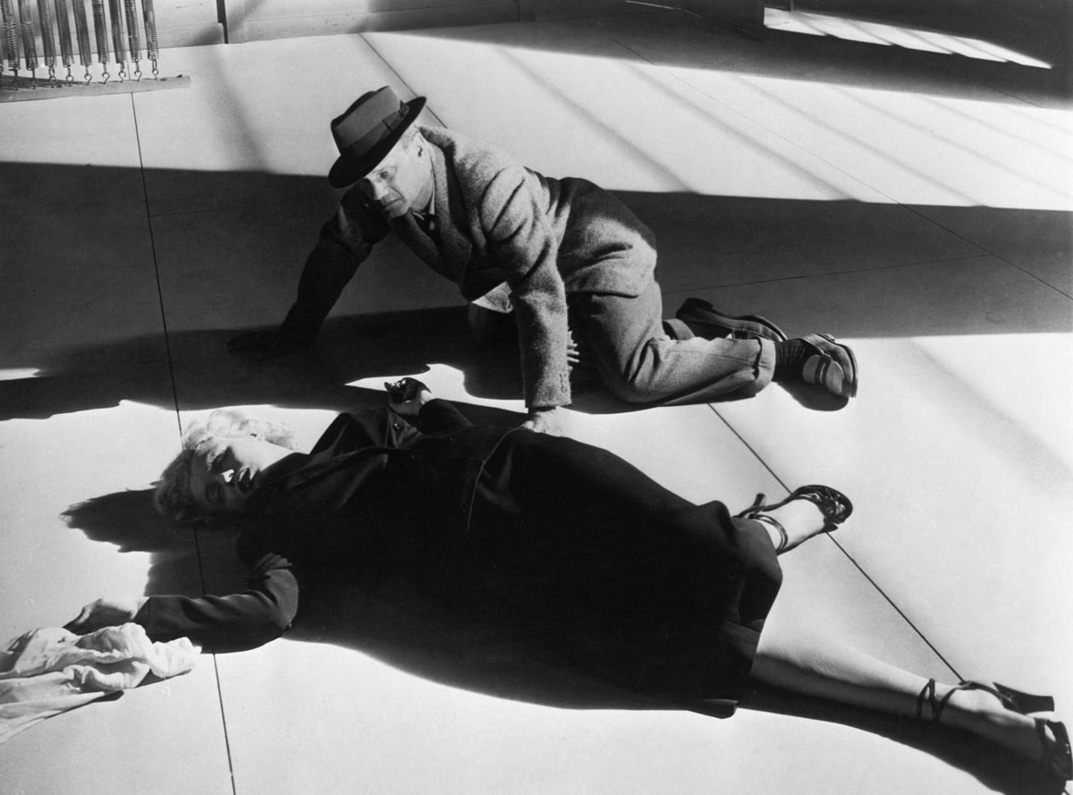 Кадры из Ниагара (1953)