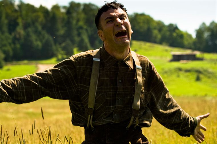 Кадры из Фаталь (2010)