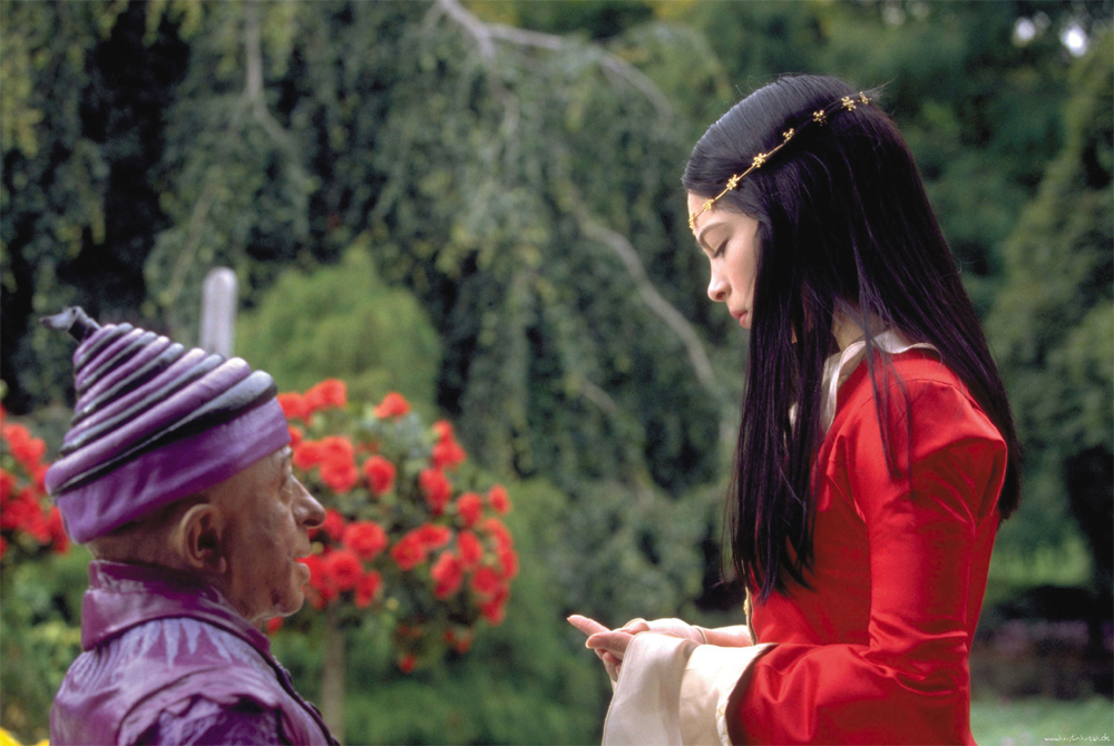 Кадры из Белоснежка (2001)