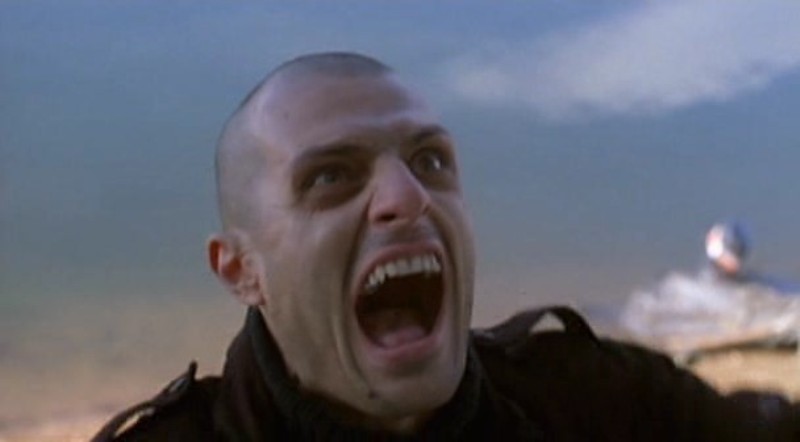 Кадры из Остров раптора (2004)