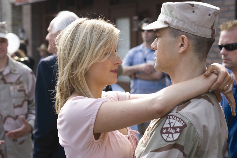 Кадры из Война по принуждению (2008)