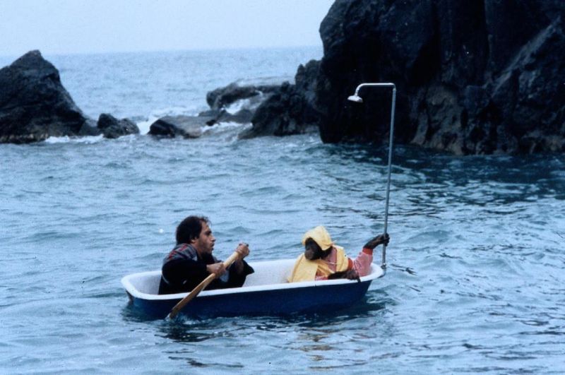 Кадры из Бинго Бонго (1982)