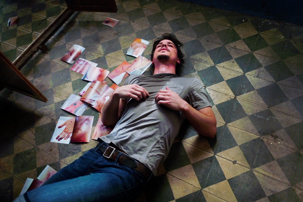 Кадры из Я прихожу с дождём (2009)