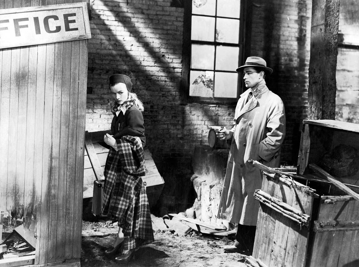 Кадры из Оружие для найма (1942)