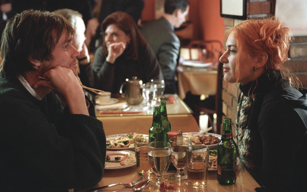 Кадры из Вечное сияние чистого разума (2004)