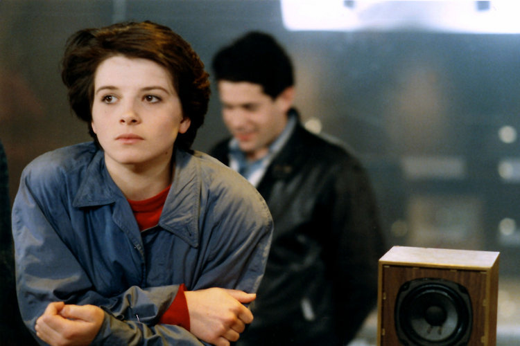 Кадры из Свидание (1985)