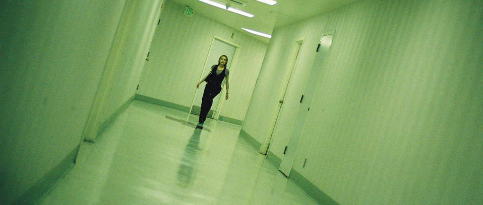 Кадры из Безудержная (2010)