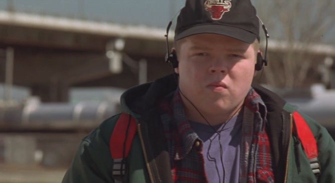 Кадры из Великан (1998)