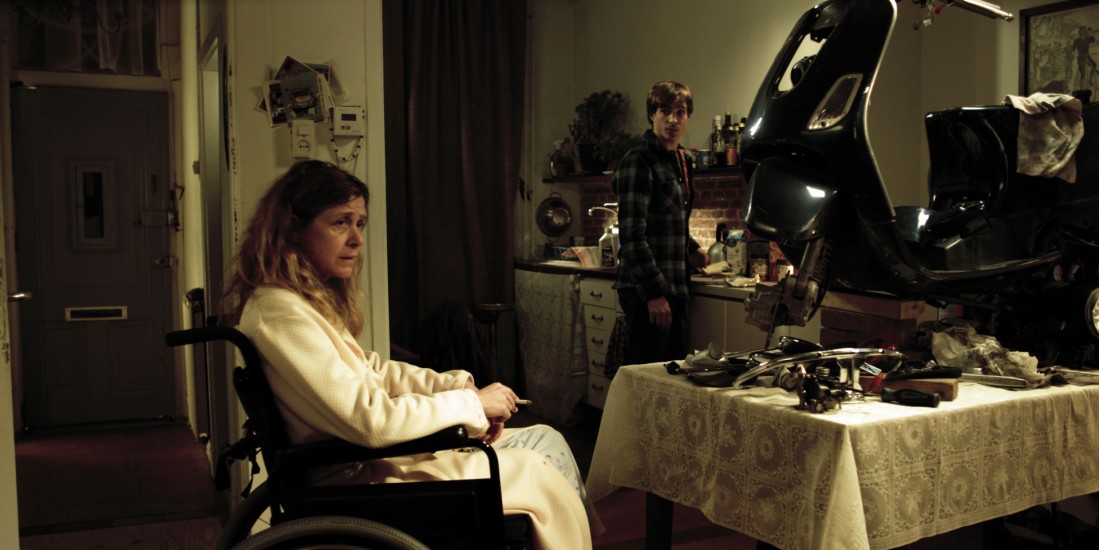 Кадры из Кровавый Санта (2010)