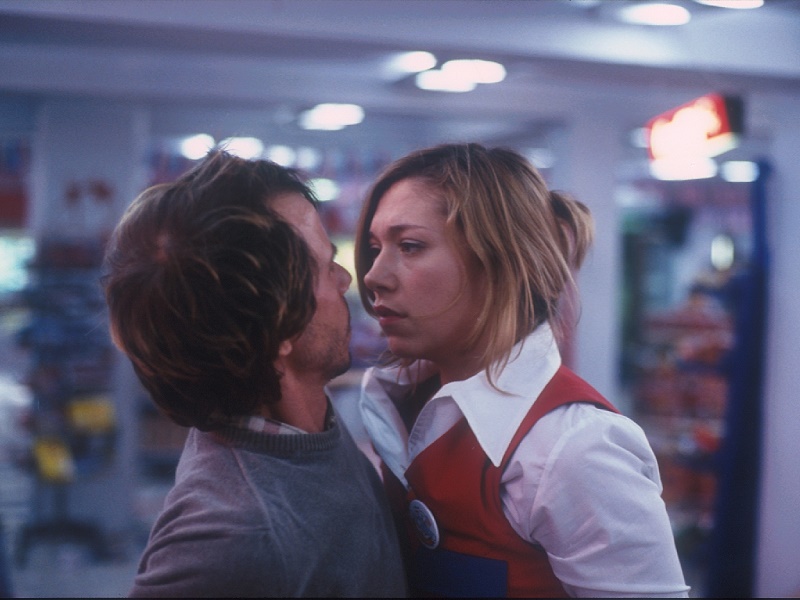 Кадры из Клубничка в супермаркете (2003)