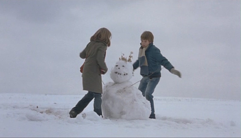 Кадры из Проклятое место (2006)