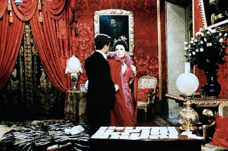 Кадры из Невинный (1976)