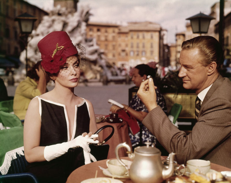 Кадры из Приходи в сентябре (1961)