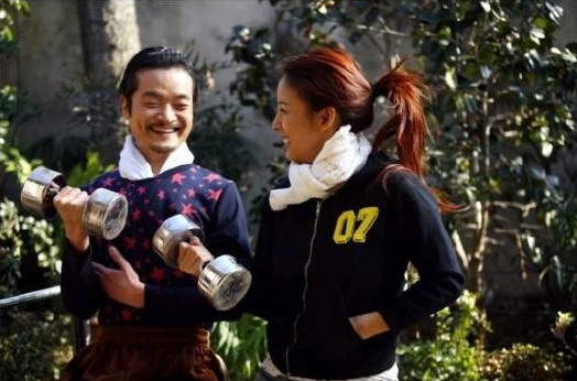 Кадры из Если любить... как они (2007)