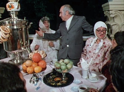 Кадры из Бабушки надвое сказали... (1979)