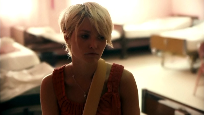 Кадры из Монстры (2010)