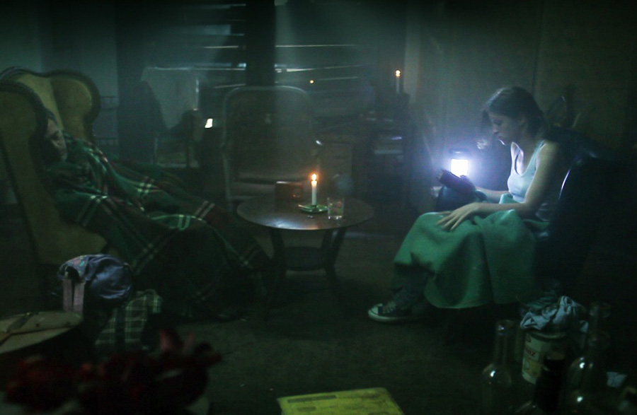 Кадры из Немой дом (2010)