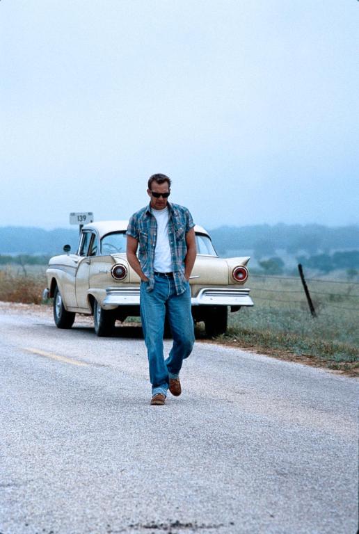 Кадры из Совершенный мир (1993)