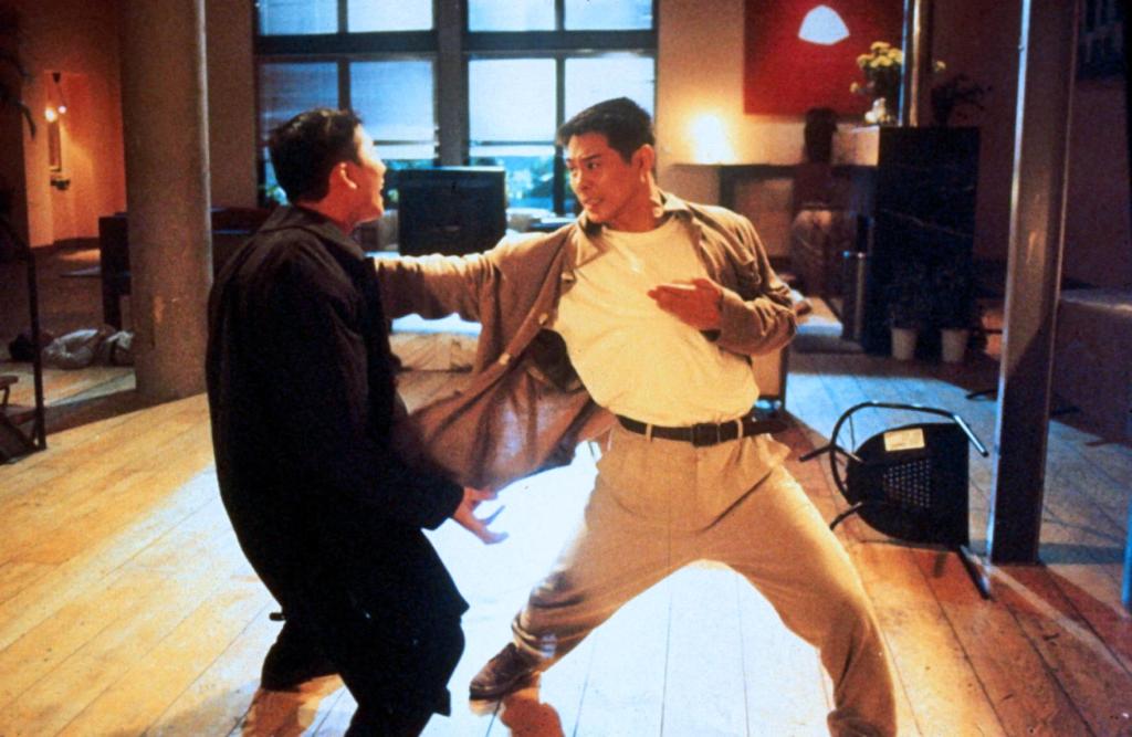 Кадры из Телохранитель из Пекина (1994)