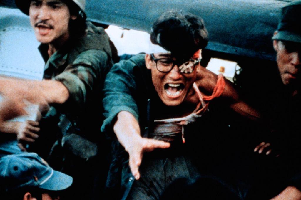 Светлое будущее 3: Любовь и смерть в Сайгоне (1989)