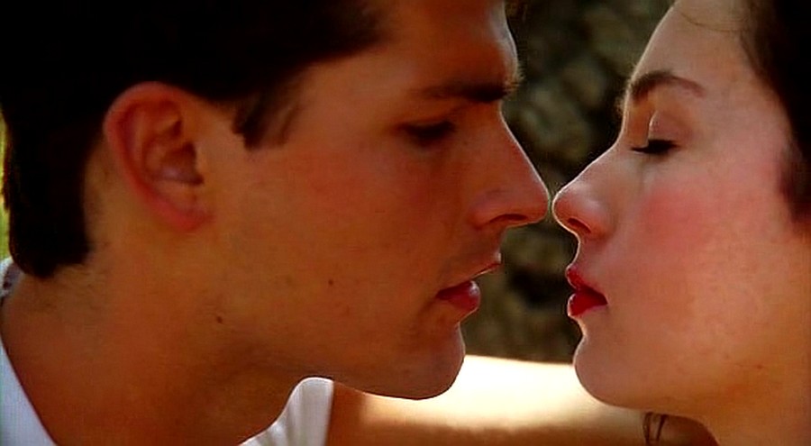 Двойка пик (2011)