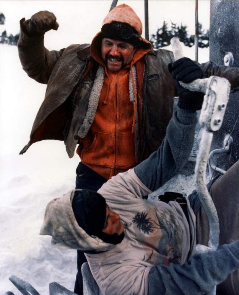 Кадры из Поезд-беглец (1985)