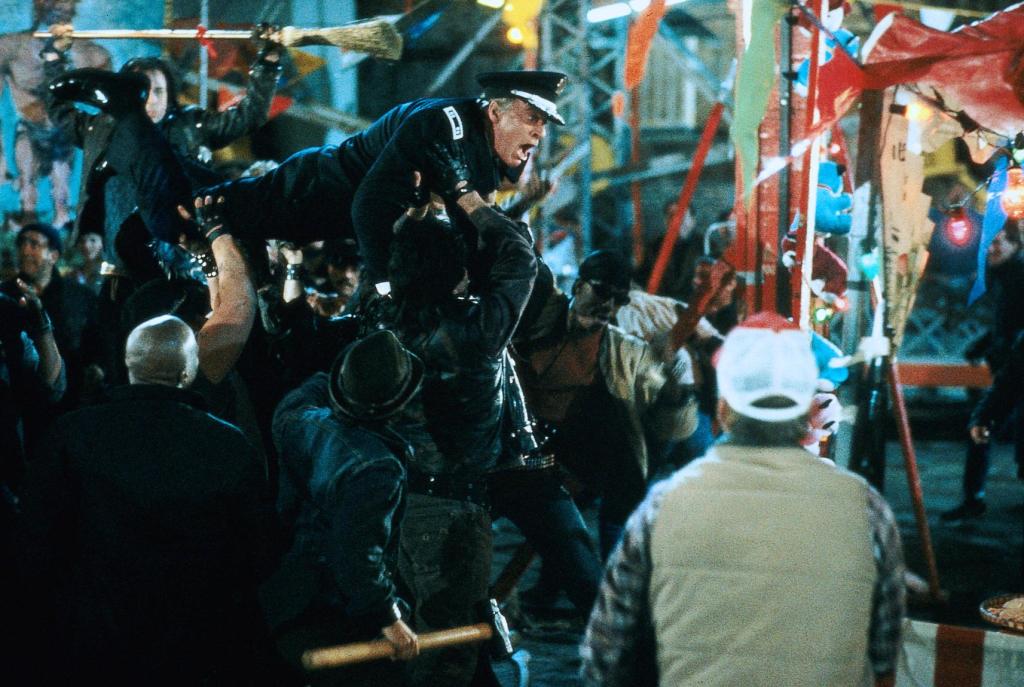 Кадры из Полицейская академия 2: Их первое задание (1985)