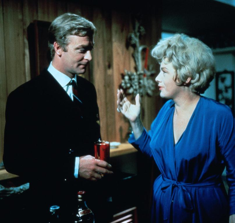 Кадры из Элфи (1966)