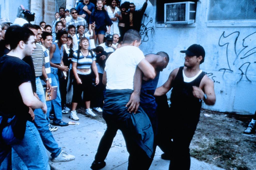 Кадры из Замена (1996)