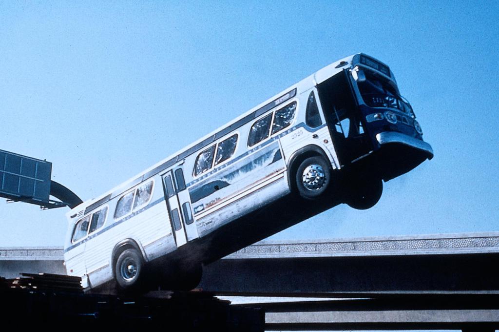 Кадры из Скорость (1994)