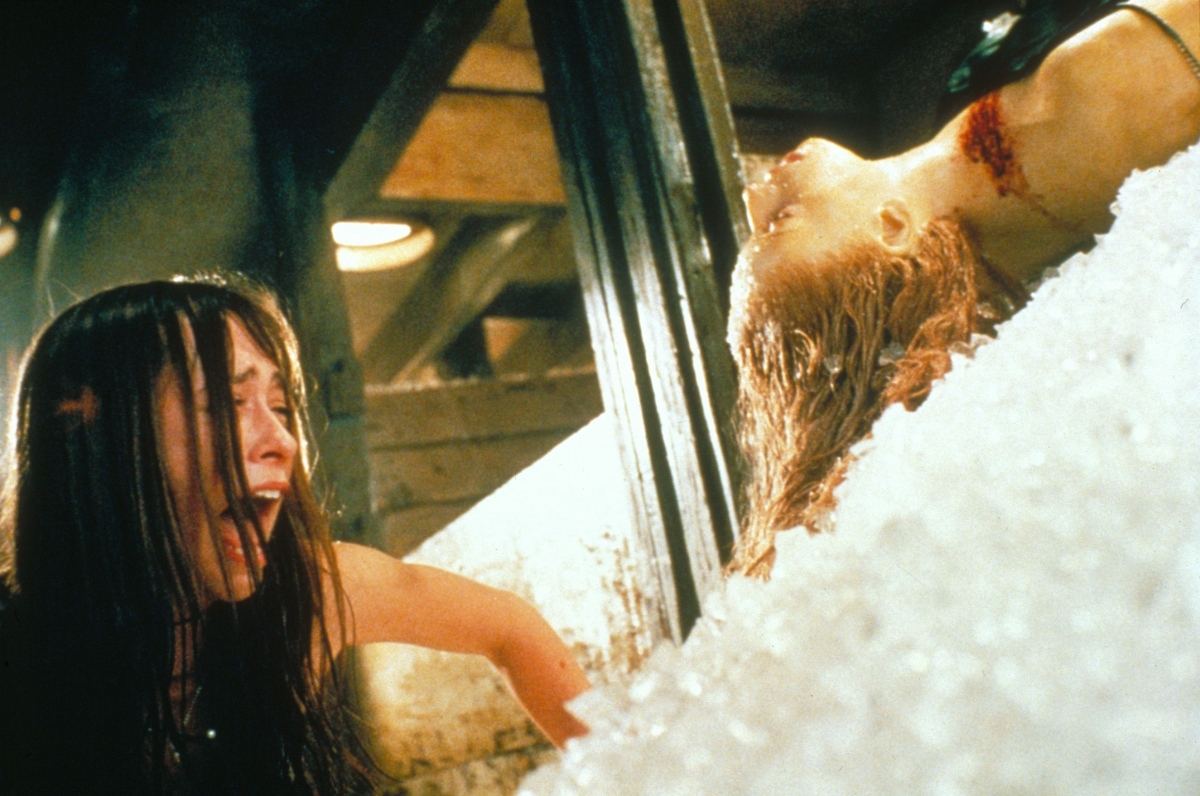 Кадры из Я знаю, что вы сделали прошлым летом (1997)