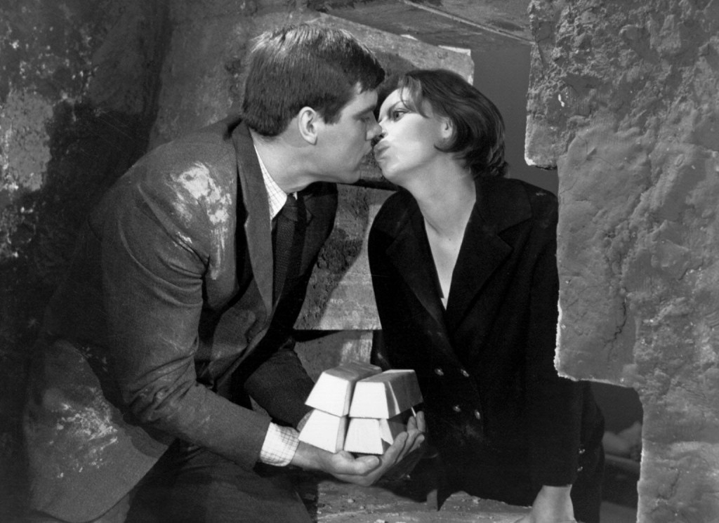 Кадры из Взорвите банк (1964)