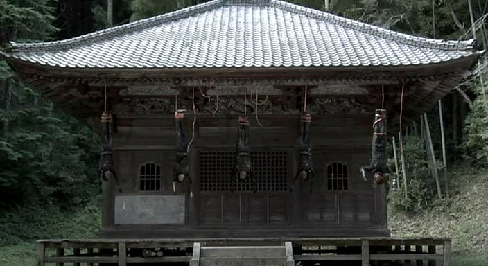 Кадры из Чужие против ниндзя (2010)