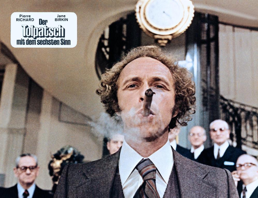 Кадры из Не упускай из виду (1975)