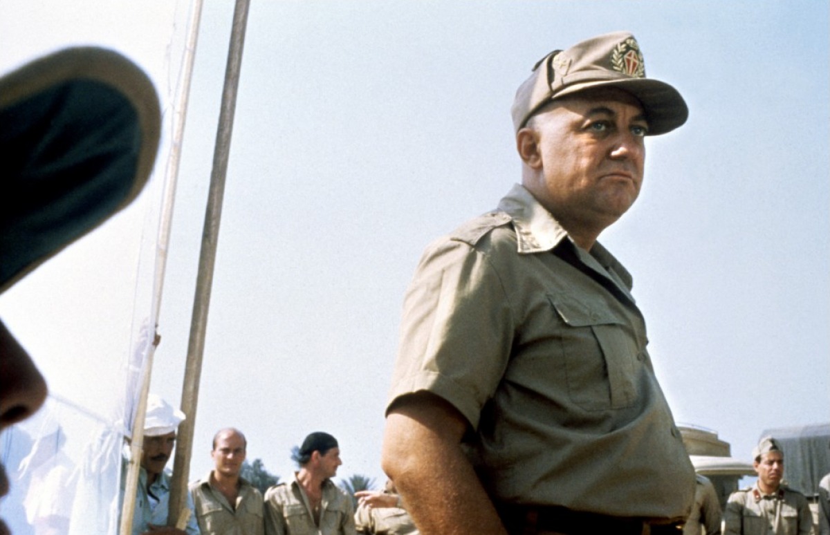 Кадры из Безумец на войне (1985)