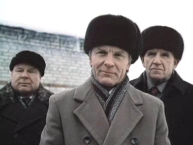 Кадры из Не ходите, девки, замуж (1985)