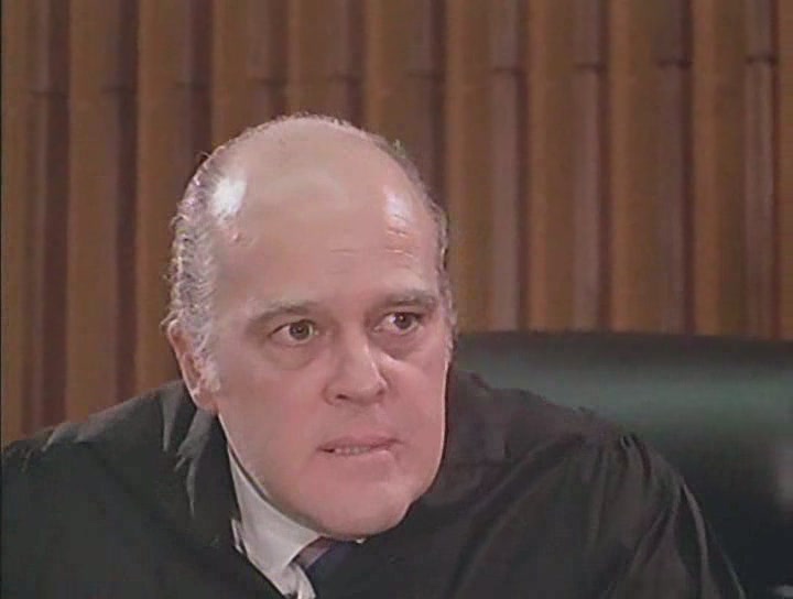 Кадры из Крест и нож (1971)