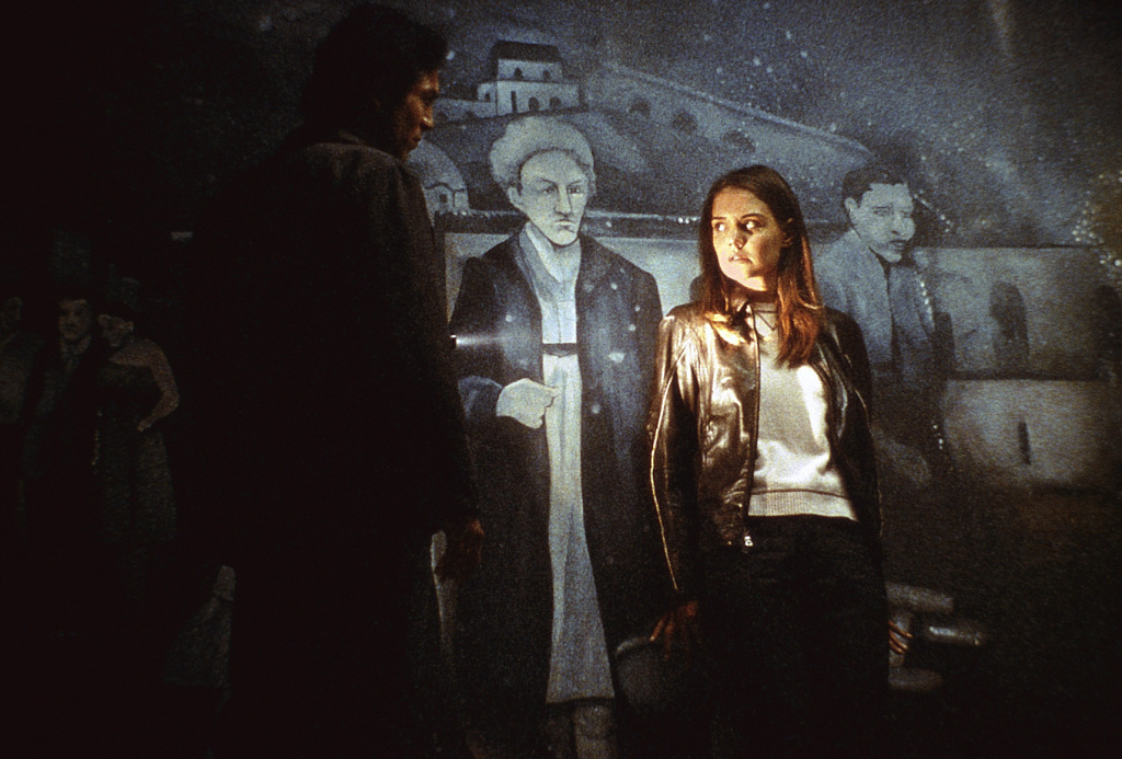 Кадры из Покинутая (2002)