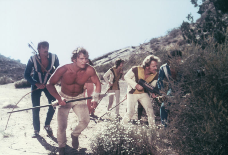 Кадры из Планета динозавров (1977)