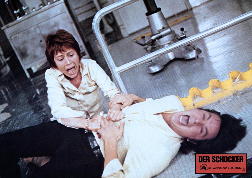 Кадры из Лечение шоком (1973)