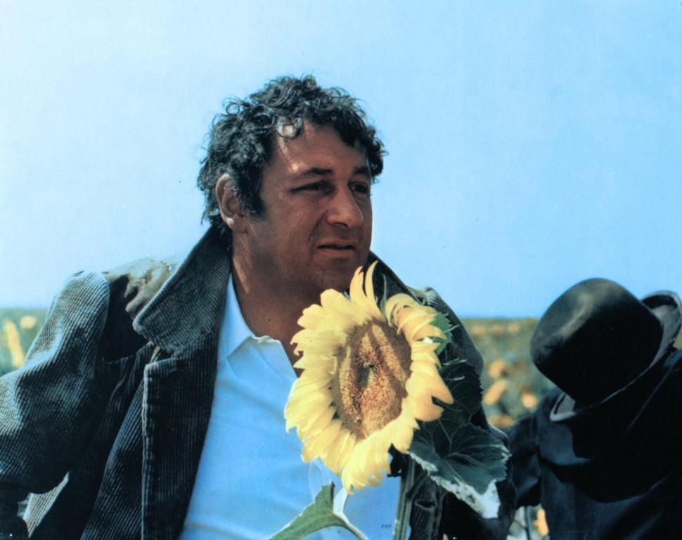 Кадры из Счастливчик Александр (1968)